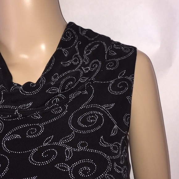 Sybelle Designer Black and White Top - Picture 3 of 5